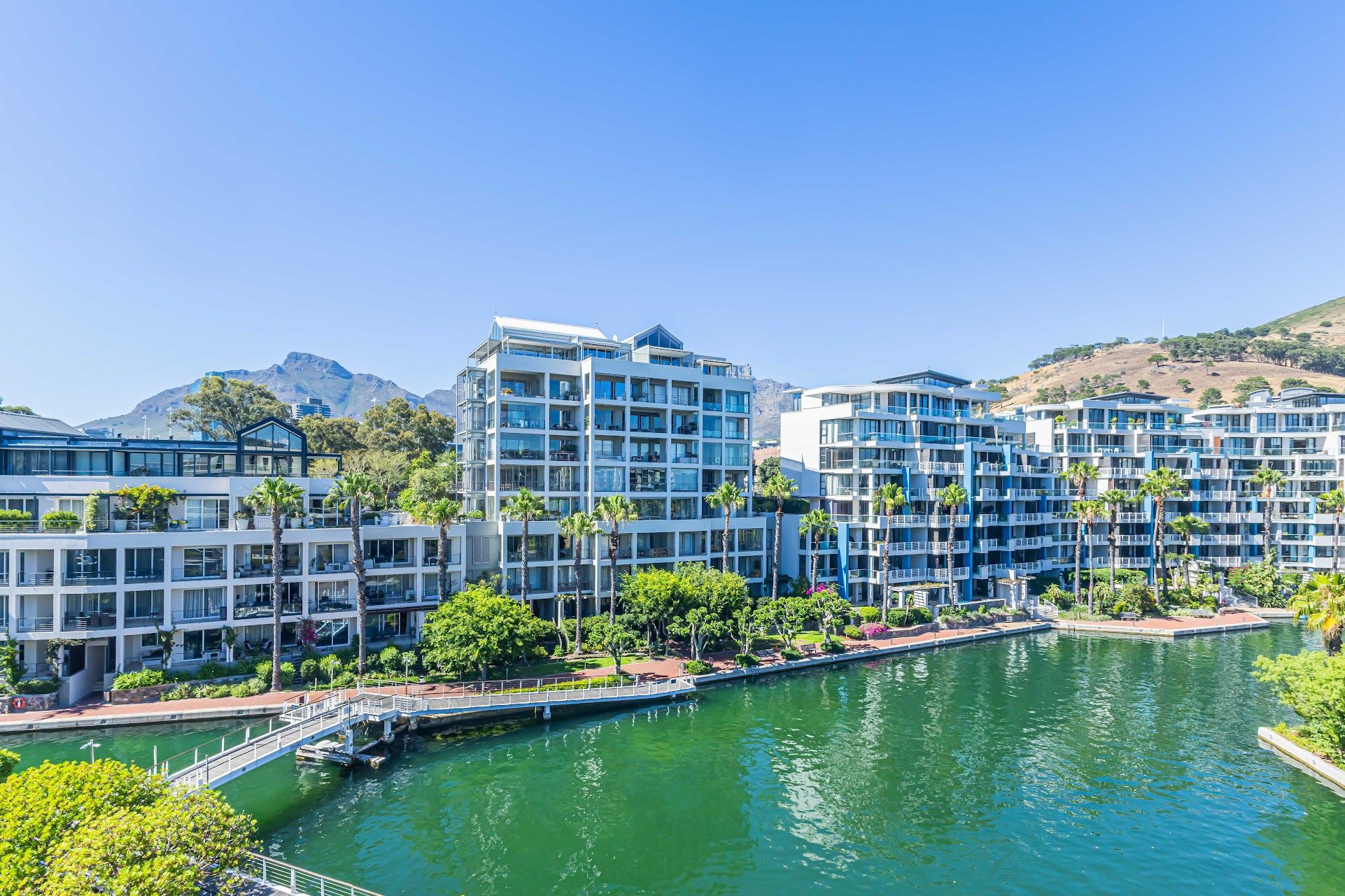 Mountain Marina at V&A Waterfront